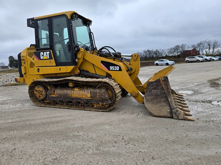 caterpillar-953d-image-44