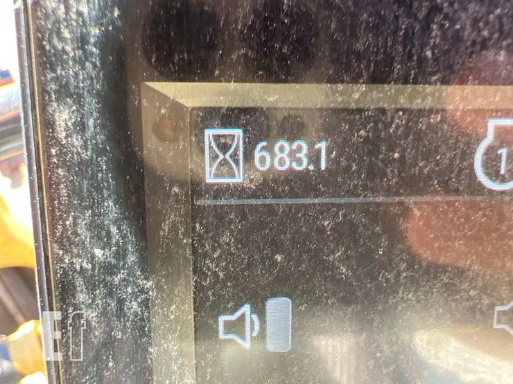 2022-caterpillar-301.5-image-31