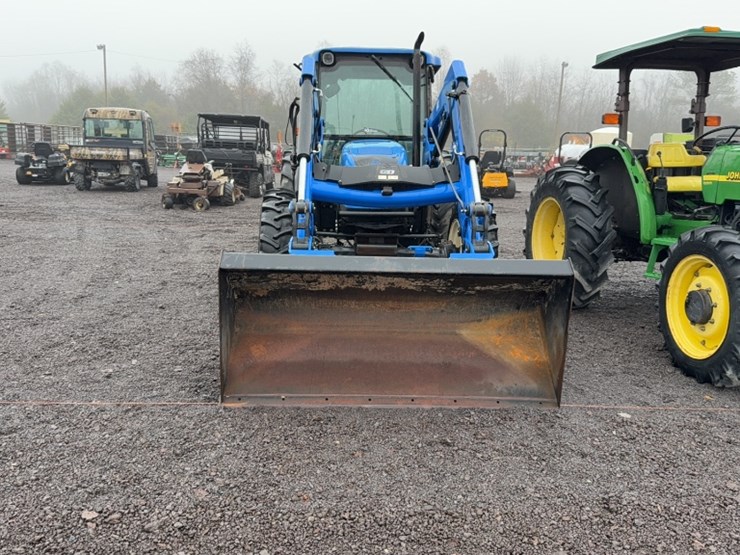 new-holland-tn75sa-image-2
