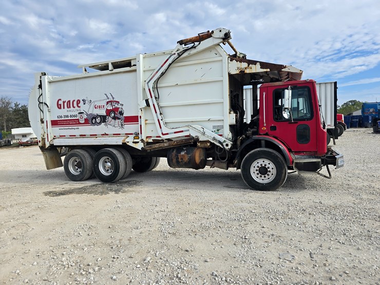 1996-mack-mr688s-image-36