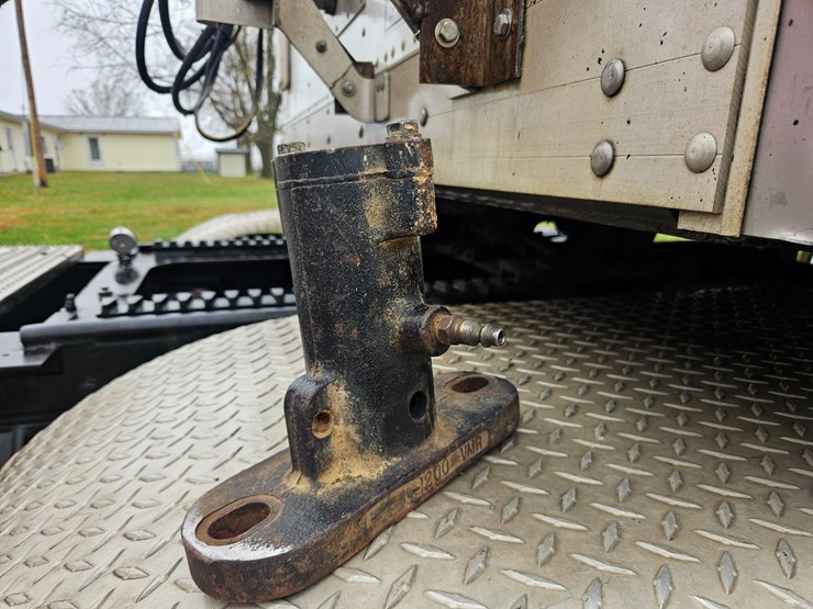 2017-timpte-hopper-bottom-image-56