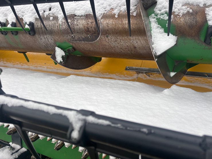 2009-john-deere-635f-image-4