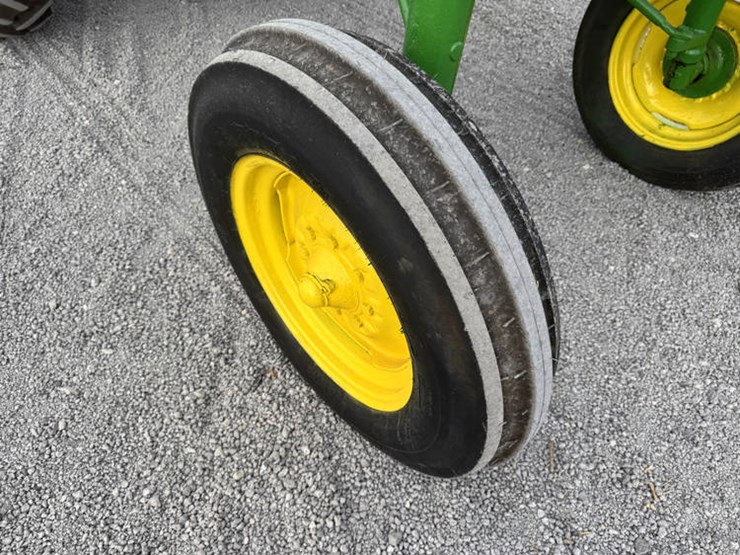 john-deere-4430-image-6