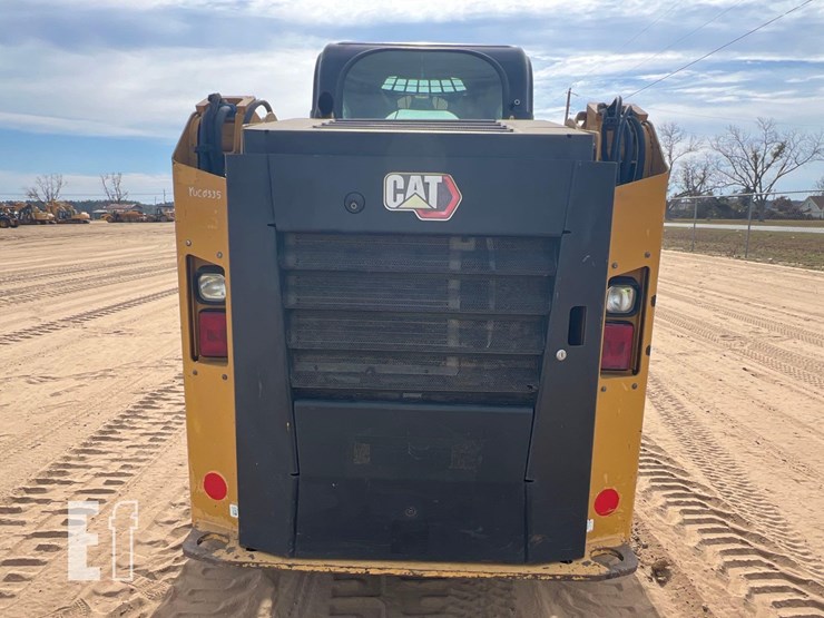 2016-caterpillar-236d-image-3