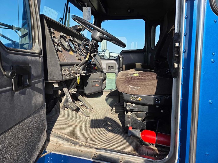 kenworth-t800-image-47