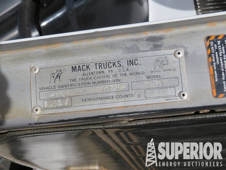 1998-mack-cl713-image-19