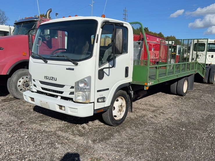 isuzu-npr-hd-image-1