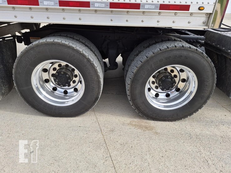 2018-freightliner-cascadia-116-image-9