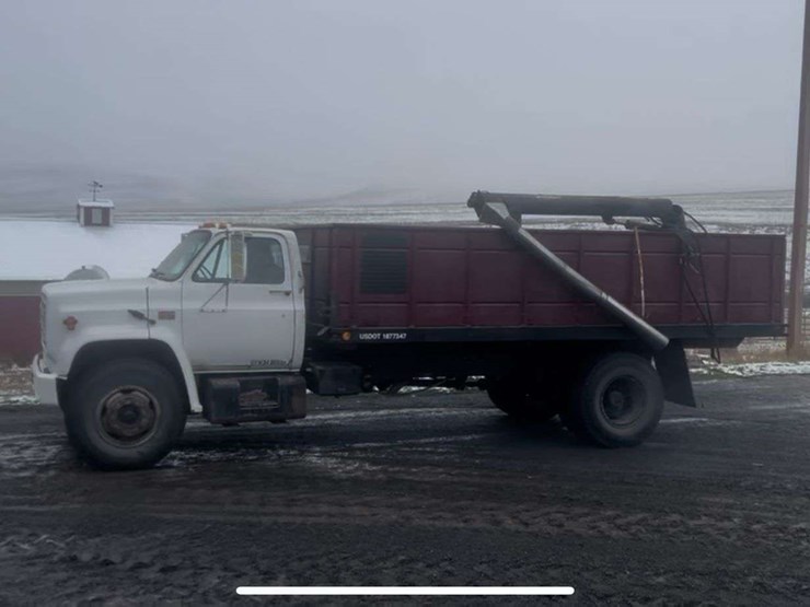 1981-gmc-grain-truck-image-1
