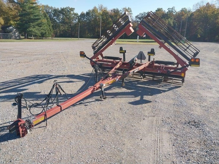 case-ih-crumbler-image-1