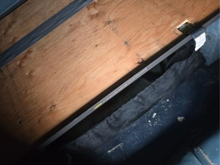 international-9400-image-34