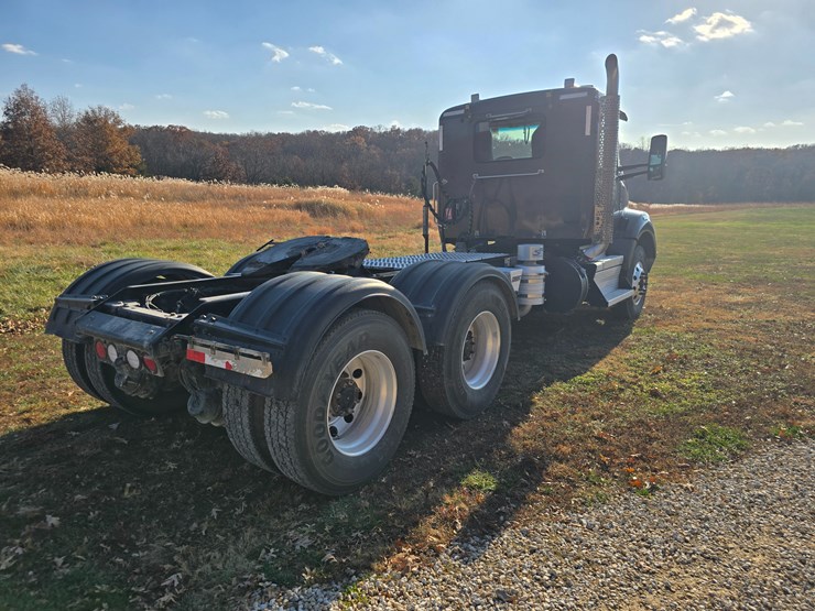 kenworth-t880-image-28