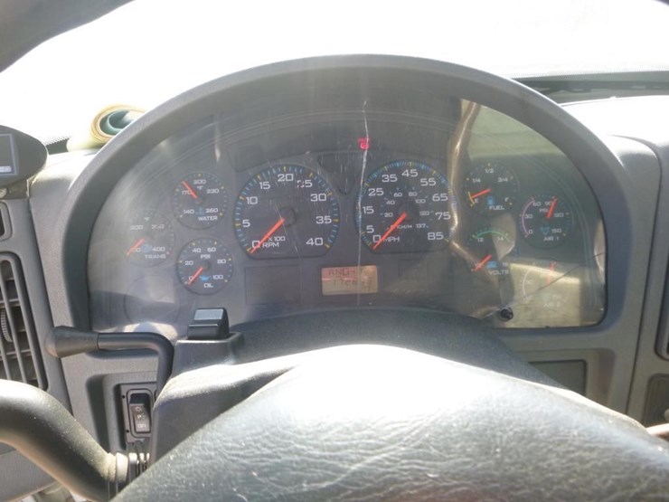 2005-international-durastar-4400-image-17