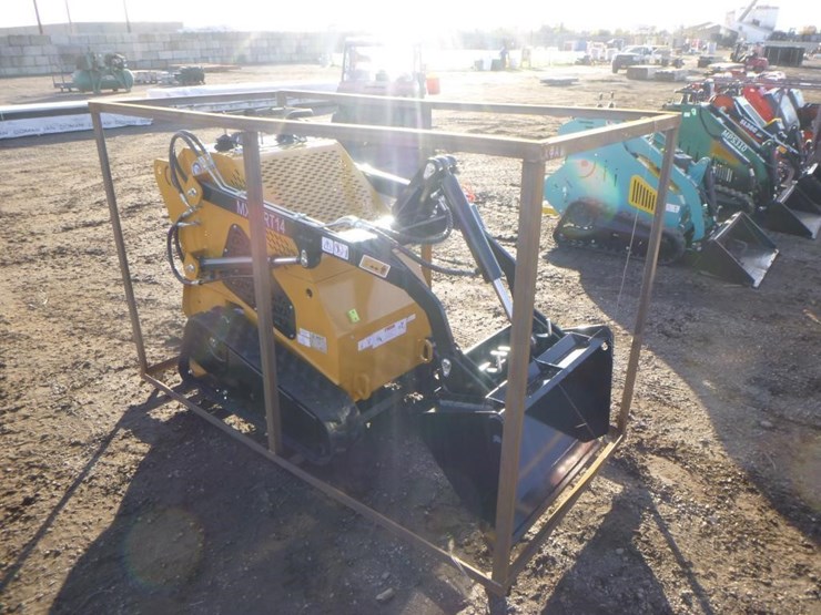 2025-agt-mx-mrt14-skid-steer-track-loader-image-2
