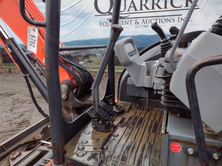 kubota-kx040-4-image-11