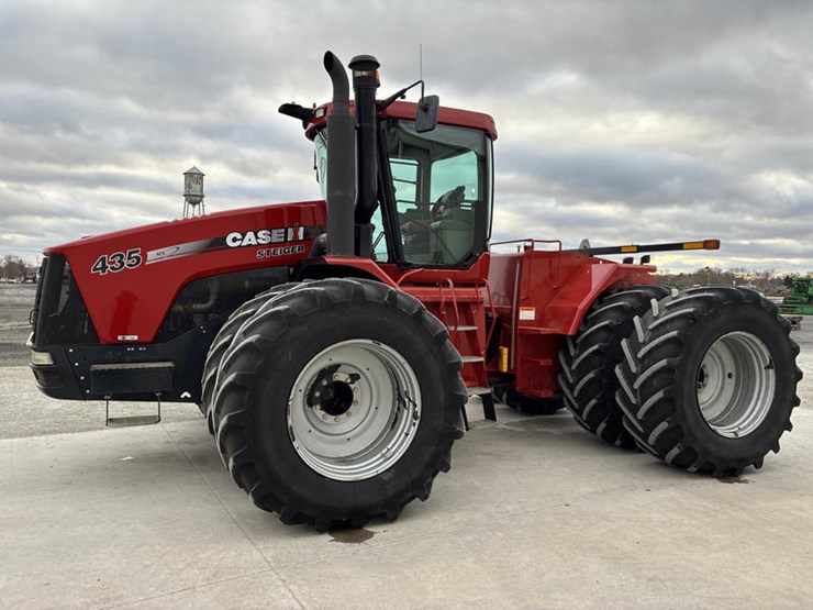 case-ih-steiger-435-image-11