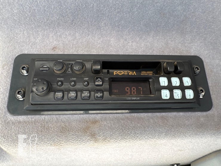 komatsu-d51pxi-22-image-30