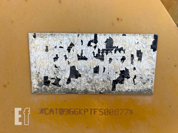 2014-caterpillar-966k-image-18