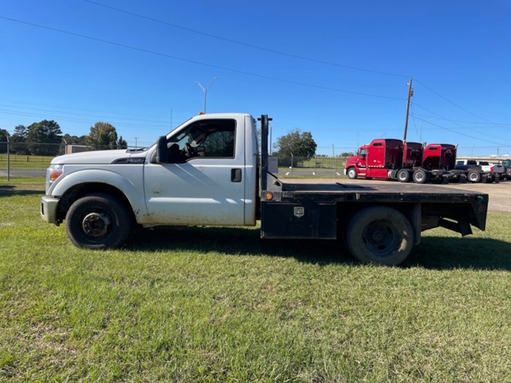 ford-f350-xl-image-11