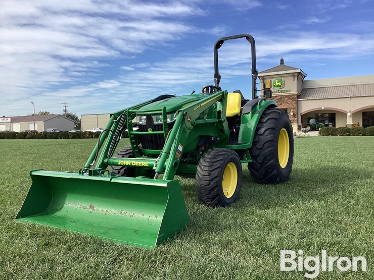 john-deere-4066m-image-1