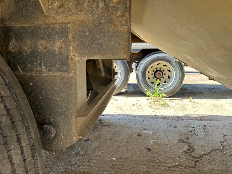 2014-timpte-hopper-bottom-image-48