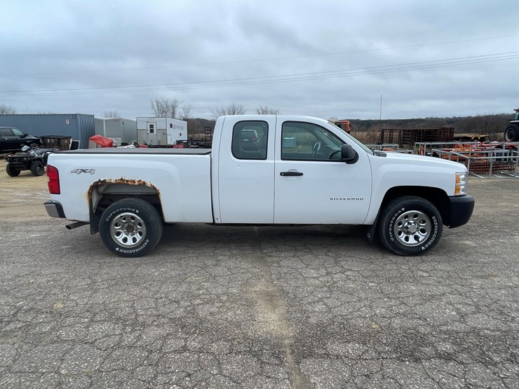 2013-chevrolet-1500-image-4