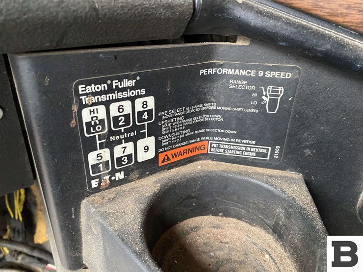 1993-freightliner-fld120-image-62