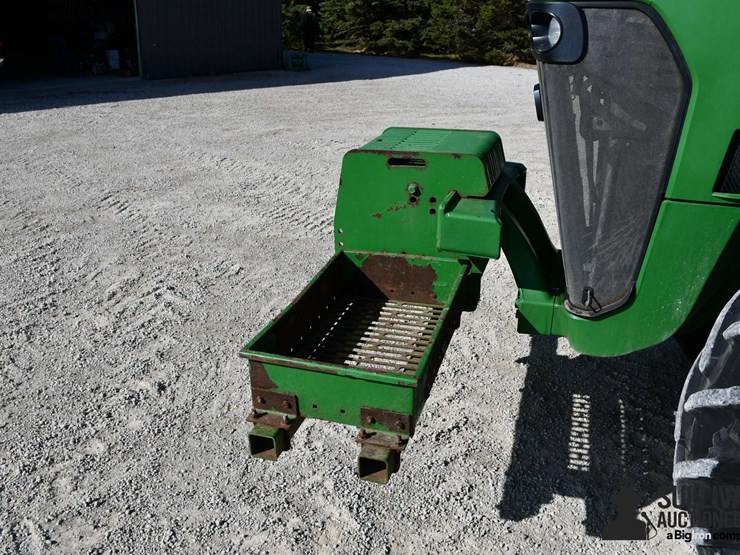 john-deere-8330-image-10