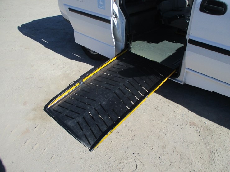 2008-chevrolet-uplander-image-9