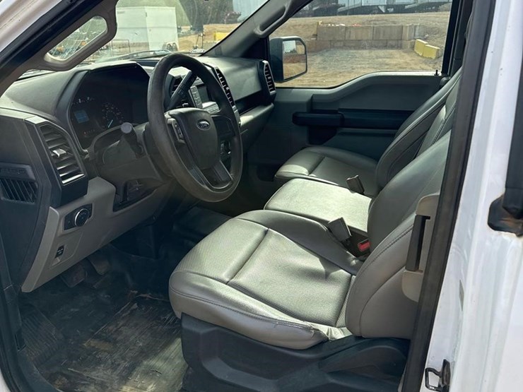 ford-f150-xl-image-9