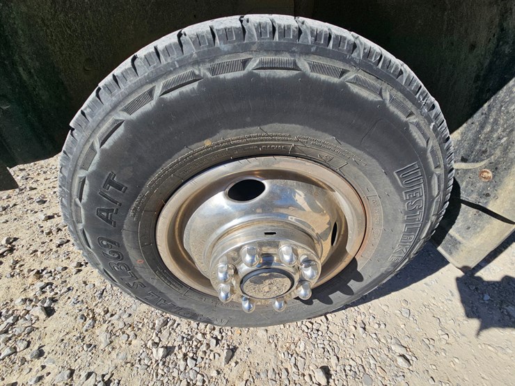 chevrolet-silverado-3500-image-74