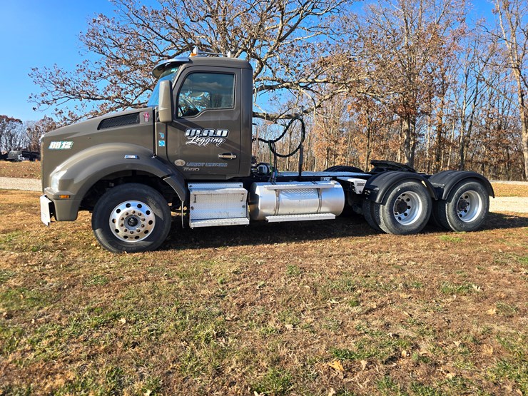 kenworth-t880-image-8