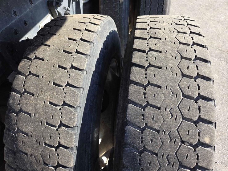 kenworth-t800-image-15