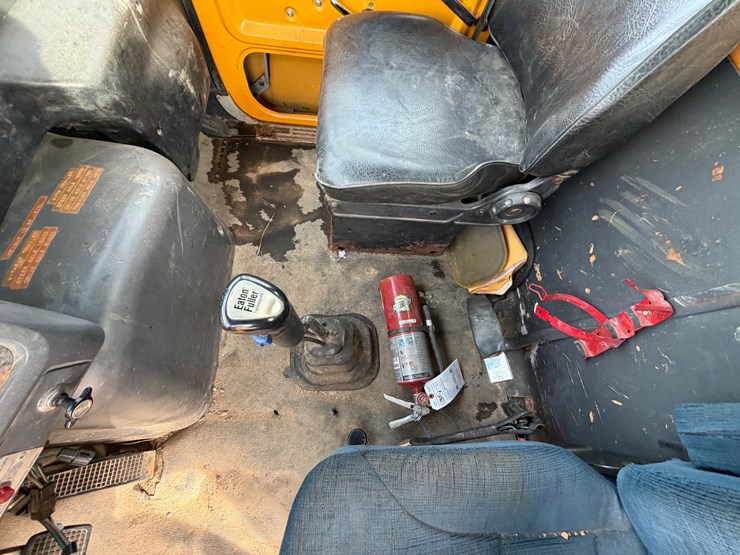 ford-lts9000-image-39