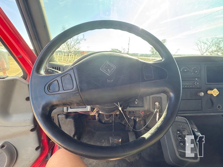 international-durastar-4300-image-23