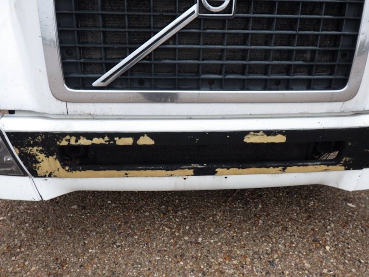 volvo-vnl780-image-5