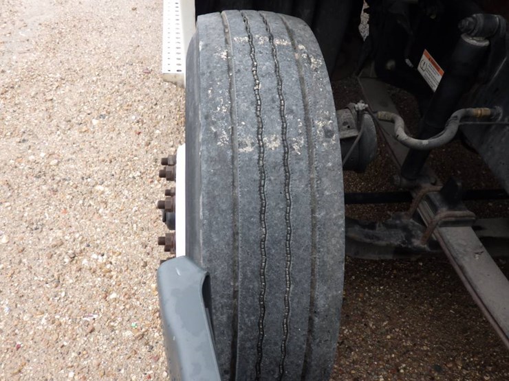 freightliner-cascadia-125-image-20