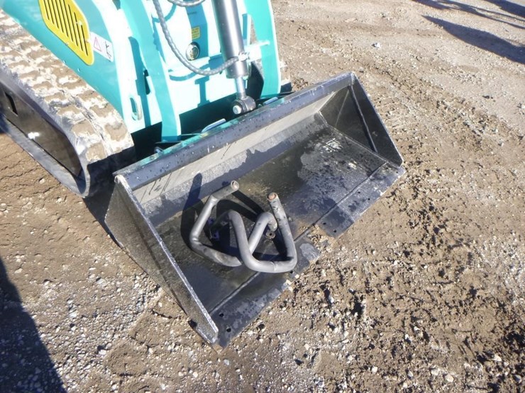 2024-mach-pro-mp-s300-skid-steer-track-loader-image-10