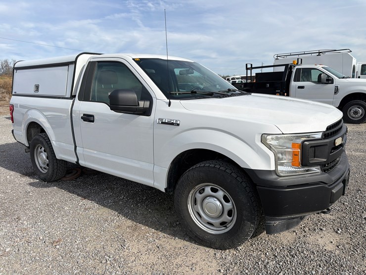 2019-ford-f150-xl-image-3