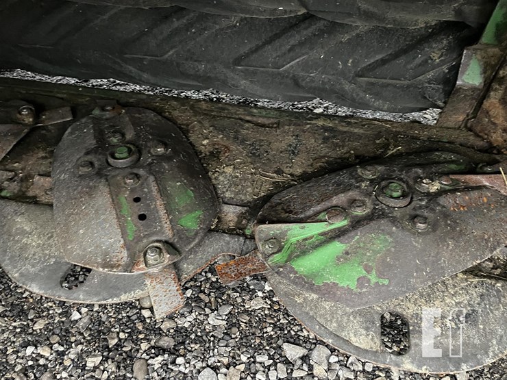 2018-john-deere-946-image-21