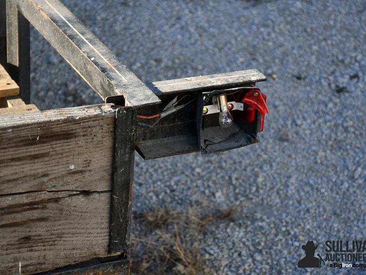 2001-hem-10'-s/a-utility-trailer-image-14