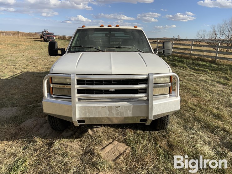 chevrolet-3500-image-2