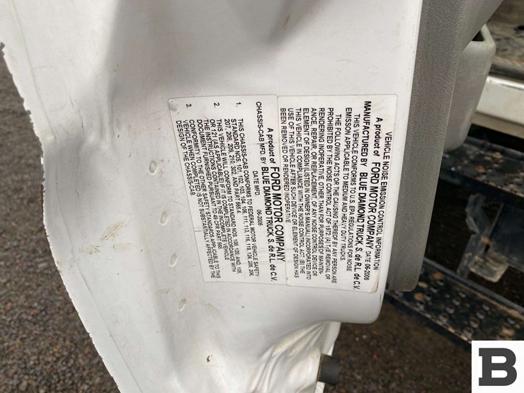 2006-ford-f750-image-51