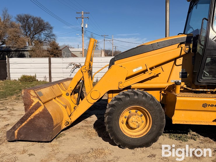 caterpillar-416d-image-13