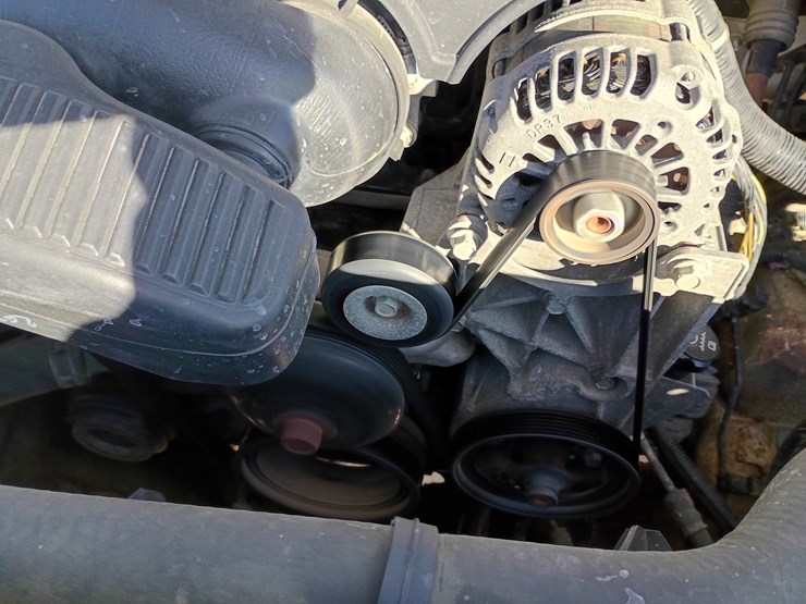 chevrolet-silverado-1500-image-26