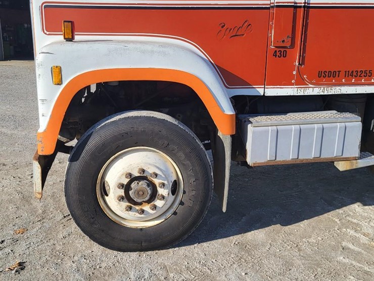 1979-international-transtar-4300-image-12