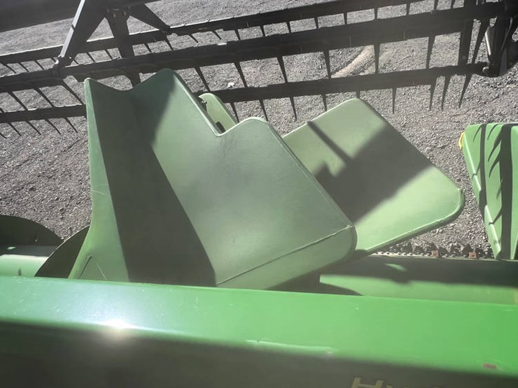 2012-john-deere-625f-image-16