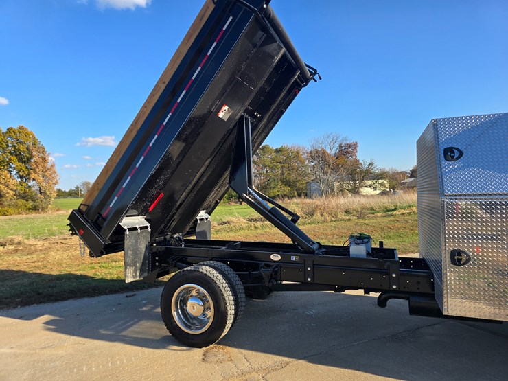 international-durastar-4300-image-70