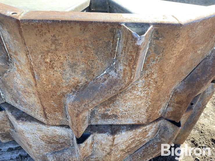 bb-metal-works-steel-tread-corner-system-pivot-wheels-image-9