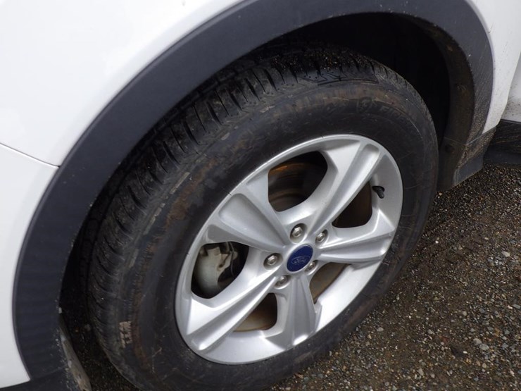 2016-ford-escape-image-13